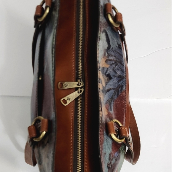 Patricia Nash Leather Shoulder Bag - Picture 8 of 14